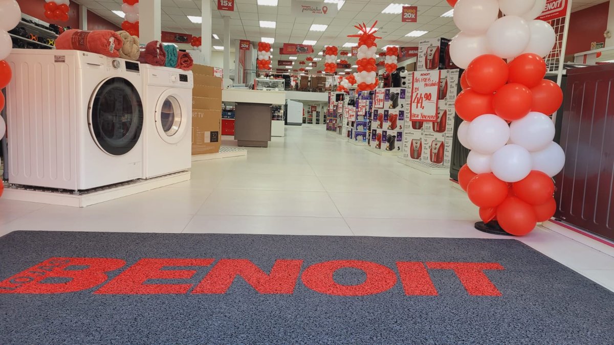Tapete personalizado Benoit
